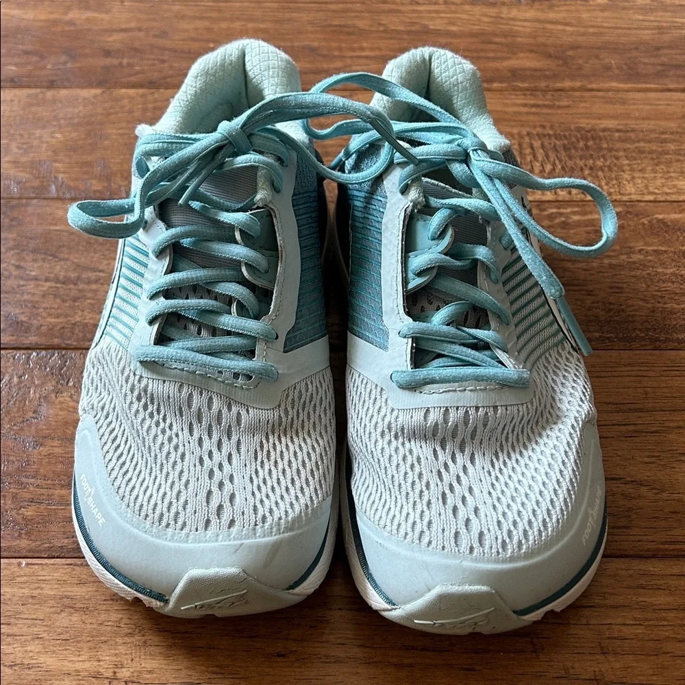 Altra Provision 4 Road Running Shoes Foot Shape Zero Drop Ice Blue Size 6.5